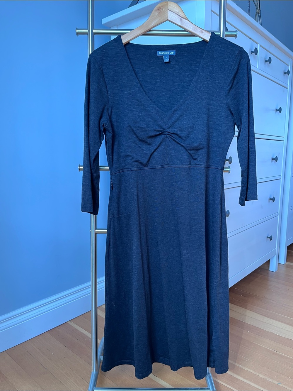 Toad&Co Black Long Sleeve V-Neck Knit Dress
